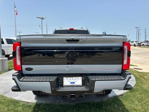 2024 Ford F-250 Platinum