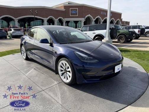 2022 Tesla Model 3 Long Range