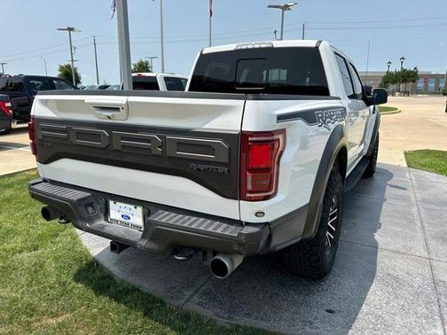 2020 Ford F-150 Raptor