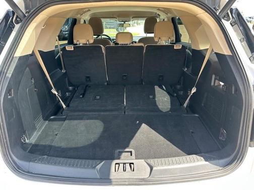 2021 Ford Explorer Base