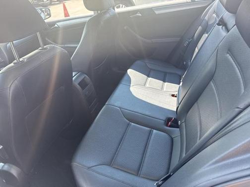 2016 Volkswagen Jetta 1.4T SE w/ Connectivity