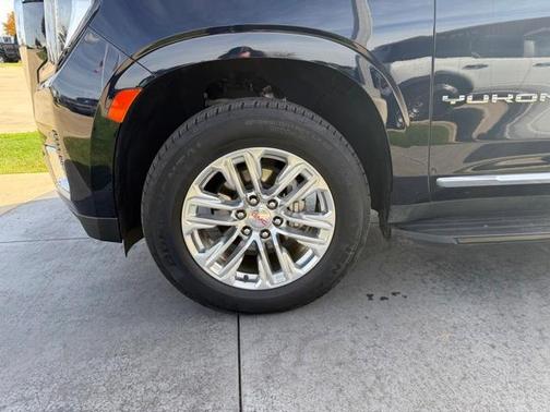 2024 GMC Yukon SLT