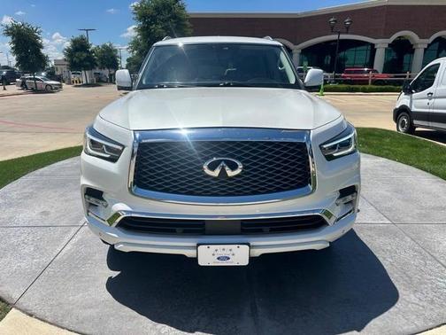 2018 INFINITI QX80 Base