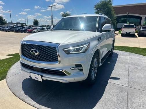 2018 INFINITI QX80 Base