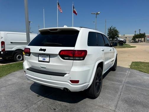2021 Jeep Grand Cherokee Laredo X