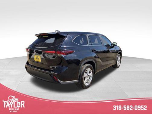 2024 Toyota Highlander LE