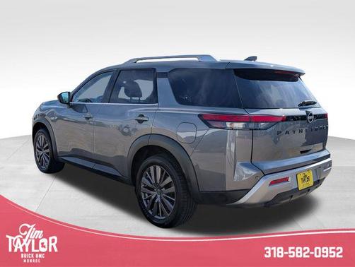 2023 Nissan Pathfinder SL FWD