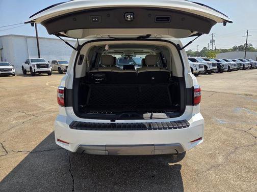 2023 Nissan Armada Platinum 2WD