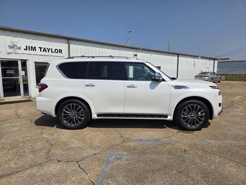 2023 Nissan Armada Platinum 2WD