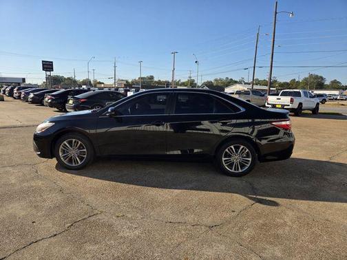 2017 Toyota Camry XLE