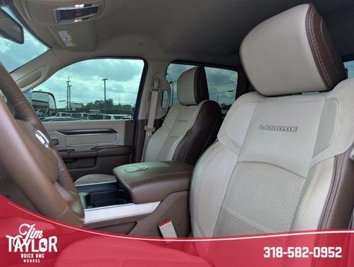 2022 RAM 2500 Laramie Crew Cab 4x4 6'4' Box