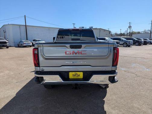 2024 GMC Sierra 2500 SLT