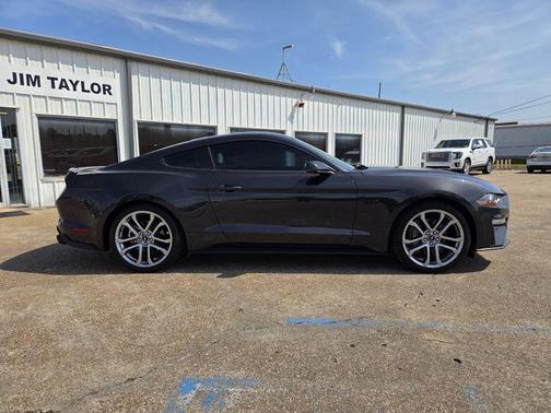 2023 Ford Mustang GT Premium