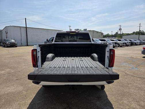 2024 GMC Sierra 2500 Denali
