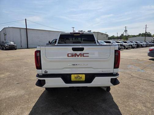 2024 GMC Sierra 2500 Denali