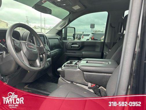 2022 GMC Sierra 2500 Pro