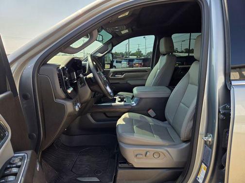 2024 GMC Sierra 2500 SLT