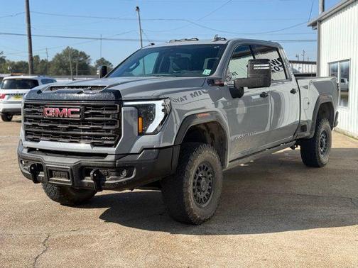 2024 GMC Sierra 2500 AT4