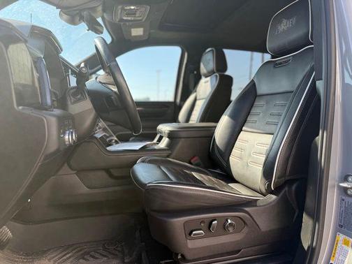 2024 GMC Sierra 2500 AT4