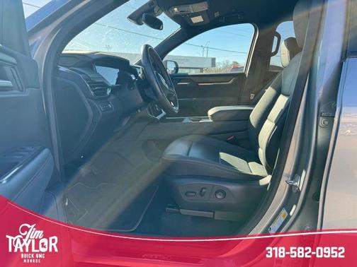 2024 GMC Acadia AWD AT4