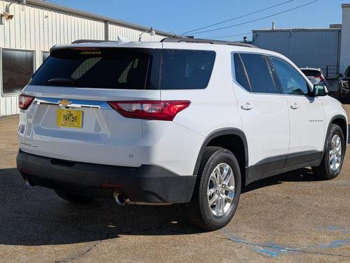 2020 Chevrolet Traverse LT Cloth