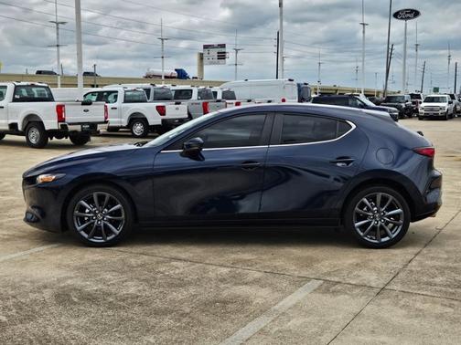 DEEP CRYSTAL BLUE MICA 2024 Mazda Mazda3 PREFERRED