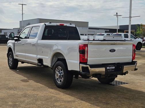 STAR WHITE 2024 Ford F-250 LARIAT