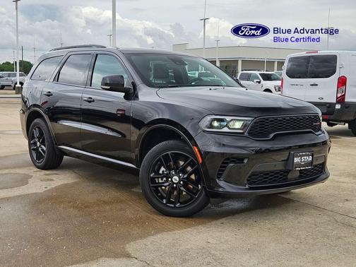 DB Black Clearcoat 2026 Dodge Durango GT Plus