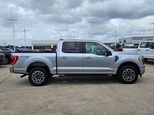 ICONIC SILVER METALLIC 2023 Ford F-150 XLT