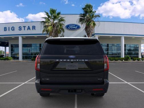 Agate Black Metallic 2026 Ford Expedition Max Active 4x2