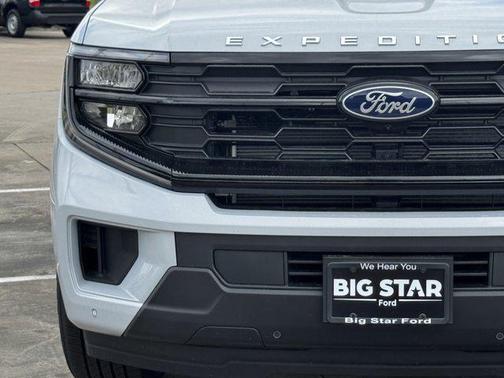 Space Silver Metallic 2026 Ford Expedition Max Active 4x2