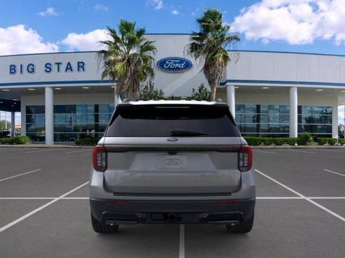 Carbonized Gray Metallic 2026 Ford Explorer ST-Line