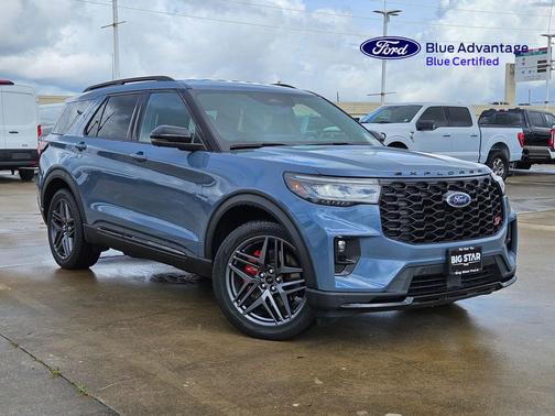 Vapor Blue 2025 Ford Explorer ST