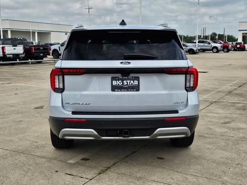 SPACE WHITE METALLIC 2026 Ford Explorer PLATINUM