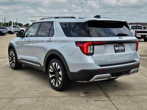 SPACE WHITE METALLIC 2026 Ford Explorer PLATINUM