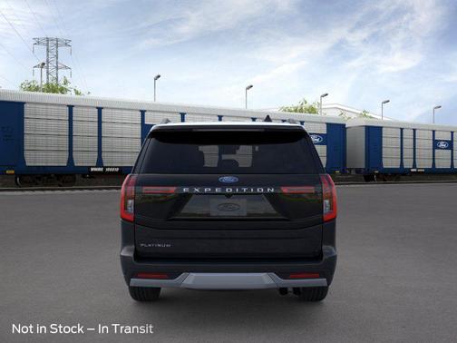 Agate Black Metallic 2026 Ford Expedition Platinum