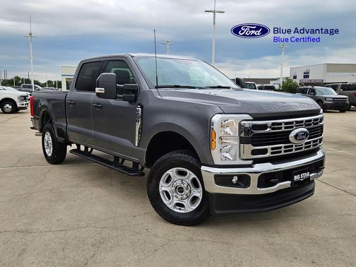 Gray Metallic 2025 Ford F-250 XLT