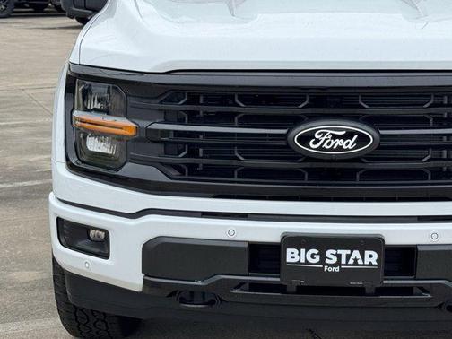 Oxford White 2026 Ford F-150 XLT