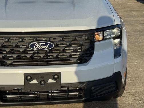 Space White Metallic 2026 Ford Maverick XL