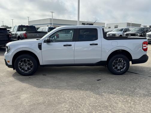 Space White Metallic 2026 Ford Maverick XLT