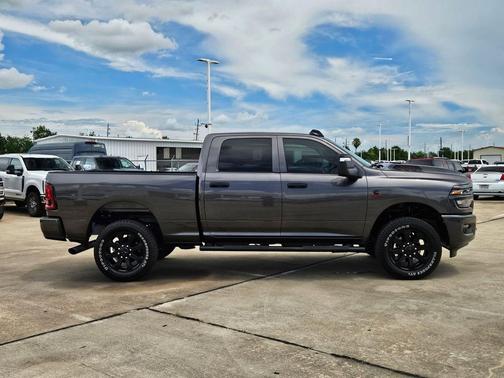 Granite Crystal Metallic Clearcoat 2026 RAM 2500 Tradesman