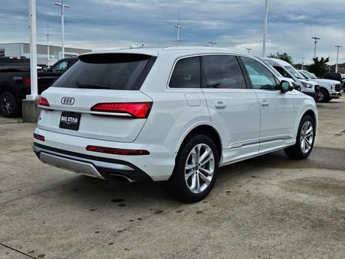 Carrara White 2025 Audi Q7 55 QUATTRO PREMIUM