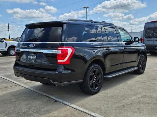 Black Metallic 2021 Ford Expedition XLT