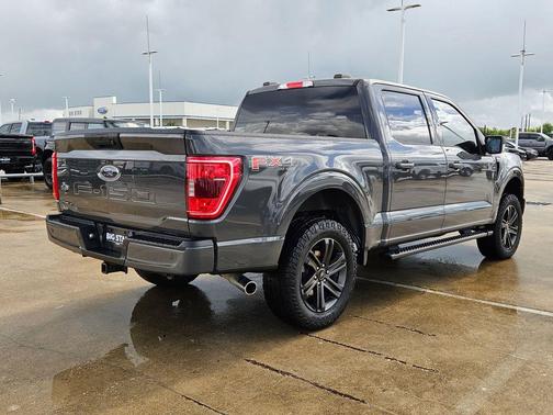 Lead Foot 2021 Ford F-150 XLT
