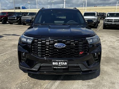 Agate Black Metallic 2026 Ford Explorer ST