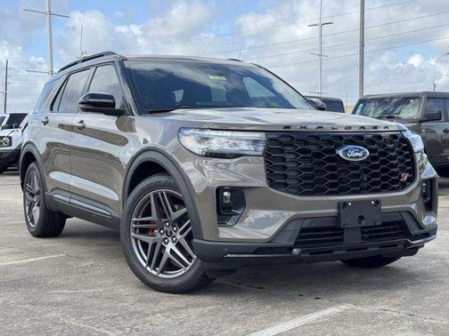 Gray 2026 Ford Explorer ST