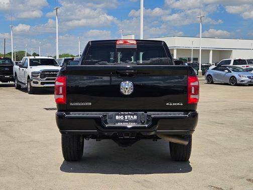 Diamond Black 2024 RAM 2500 LARAMIE