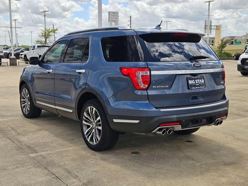 Blue Metallic 2019 Ford Explorer Platinum
