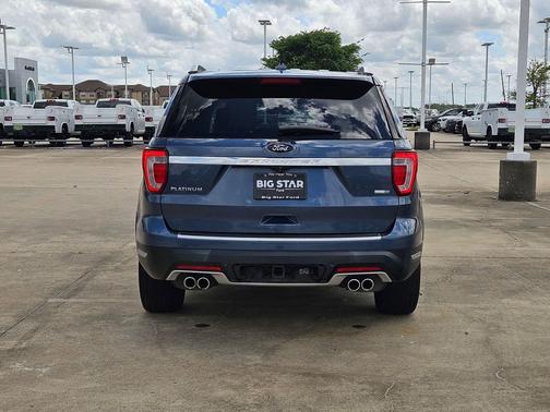 Blue Metallic 2019 Ford Explorer Platinum
