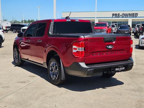RUBY RED METALLIC TINTED CC 2025 Ford Maverick XLT